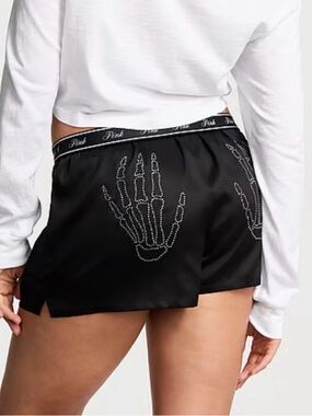 Nwot 🖤 PINK tencel boxy pajama shorts